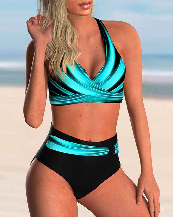Liliana Bikini Sæt med Kryds-hals og All-over Print