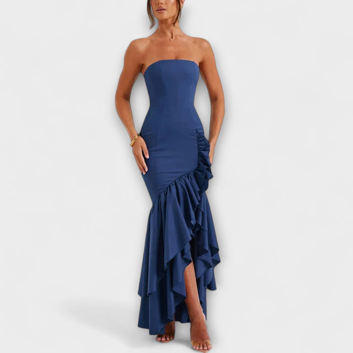 Zuri - Maxikleid mit Carmenausschnitt, schmaler Passform und asymmetrischem Saum