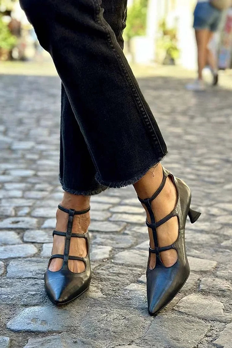 SCARPINS ELEGANTES COM TIRAS