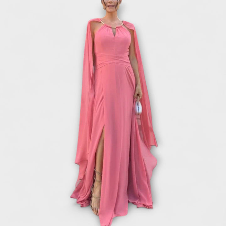Mabel - Elegant maxi-kjole med kappeærmer og høj slids