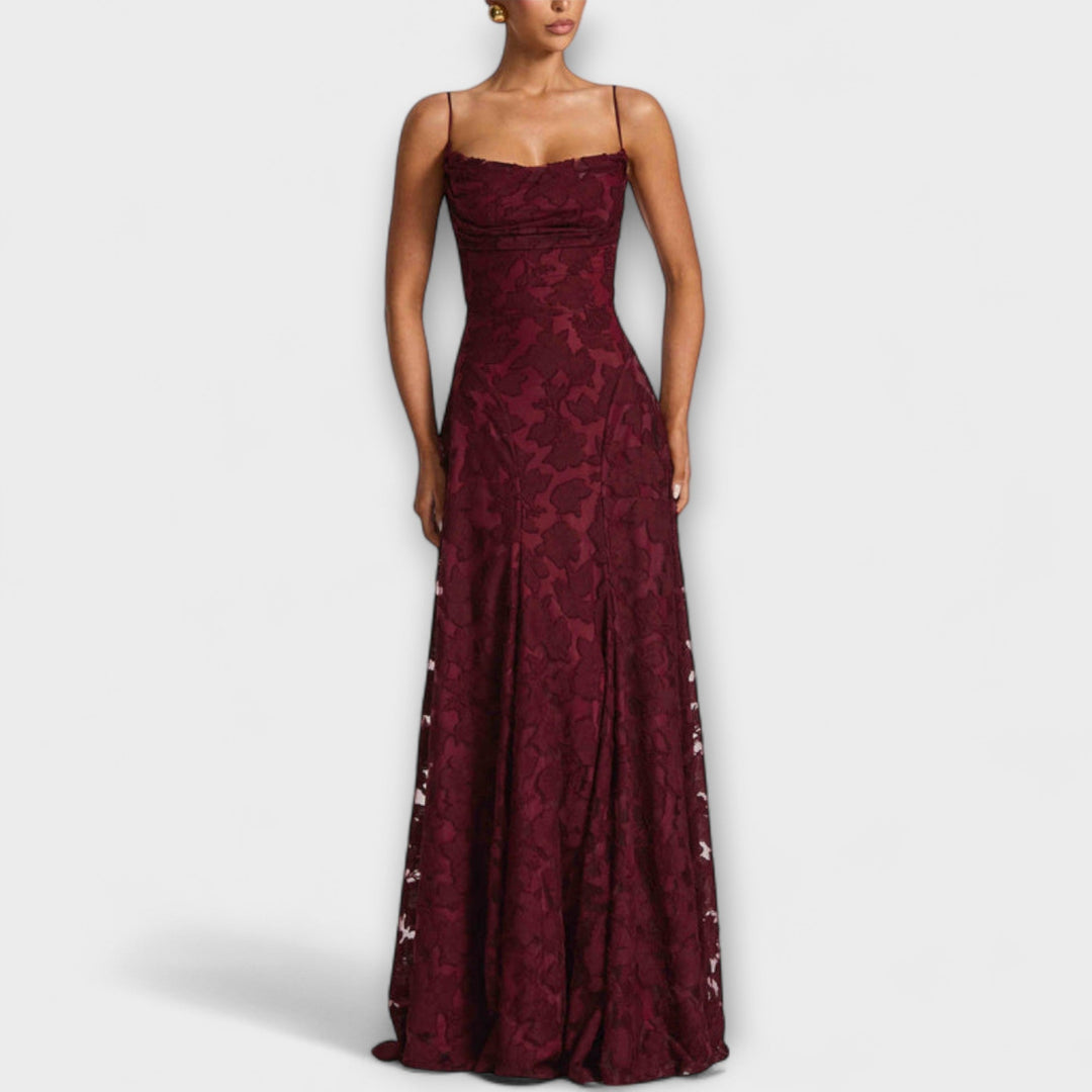 Kairi - Abito Lungo Elegante in Pizzo Floreale con Spalline Sottili