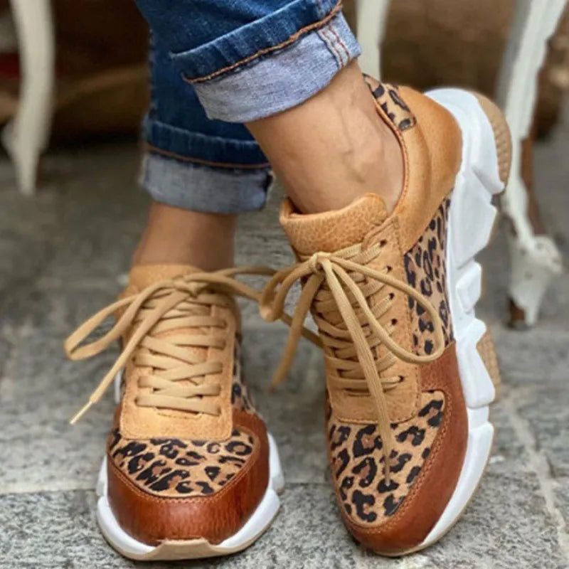 Alexa | Scarpe audaci basse con stampa animalier e soletta ammortizzata
