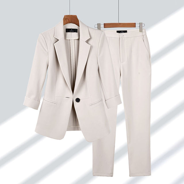 Viktoriya - Zweiteiliges Blazer- und Hosen-Set