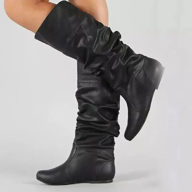 Bianca | Botas clássicas estilo cowboy de cano médio com detalhe de bico fino