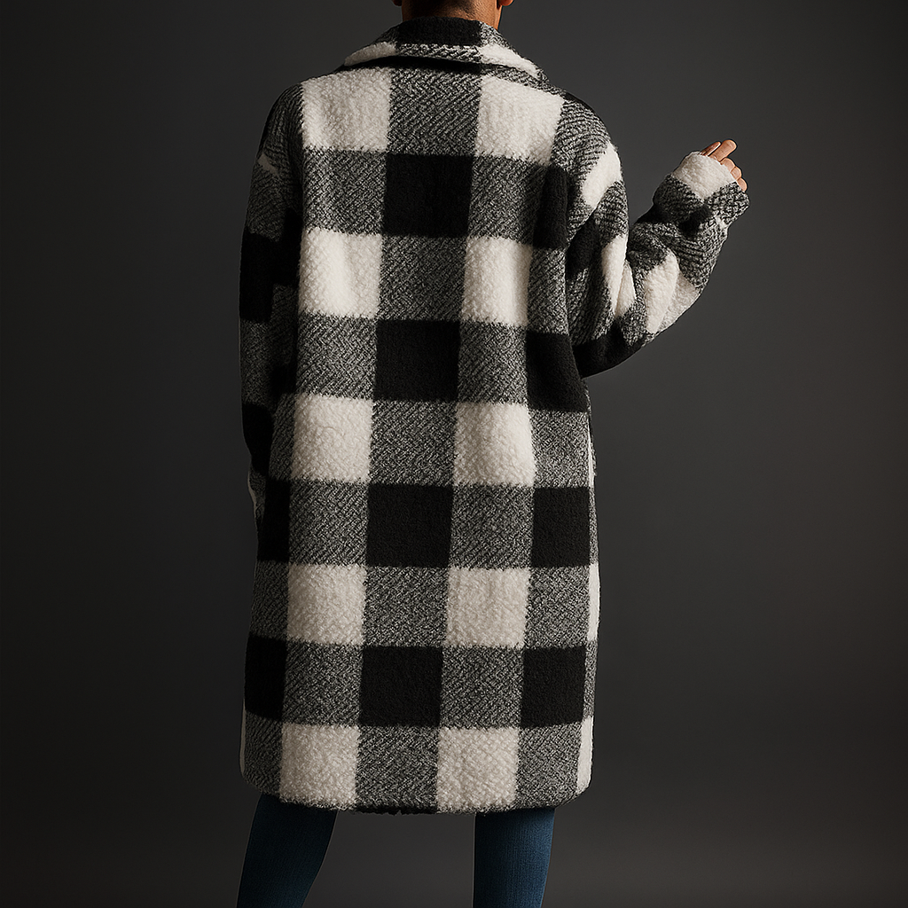 Tatum | Plush Fleece Overcoat with Checkerboard Pattern and Turn-Down Collar