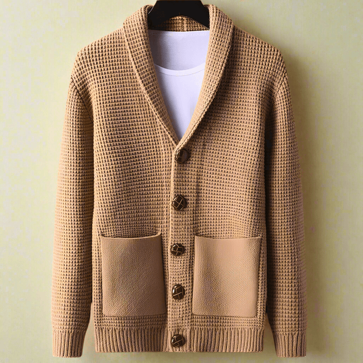 Cardigan in Cashmere Maxwell Carter
