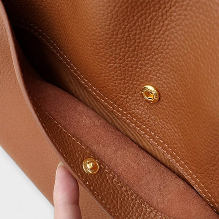 Olivia | Handgefertigte Ledertasche