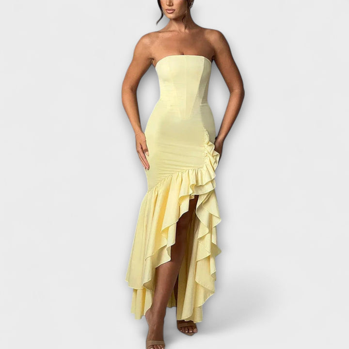 Zuri - Maxikleid mit Carmenausschnitt, schmaler Passform und asymmetrischem Saum
