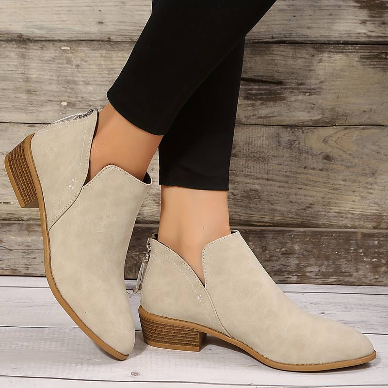 Diana | Botines elegantes con punta fina y detalle perforado