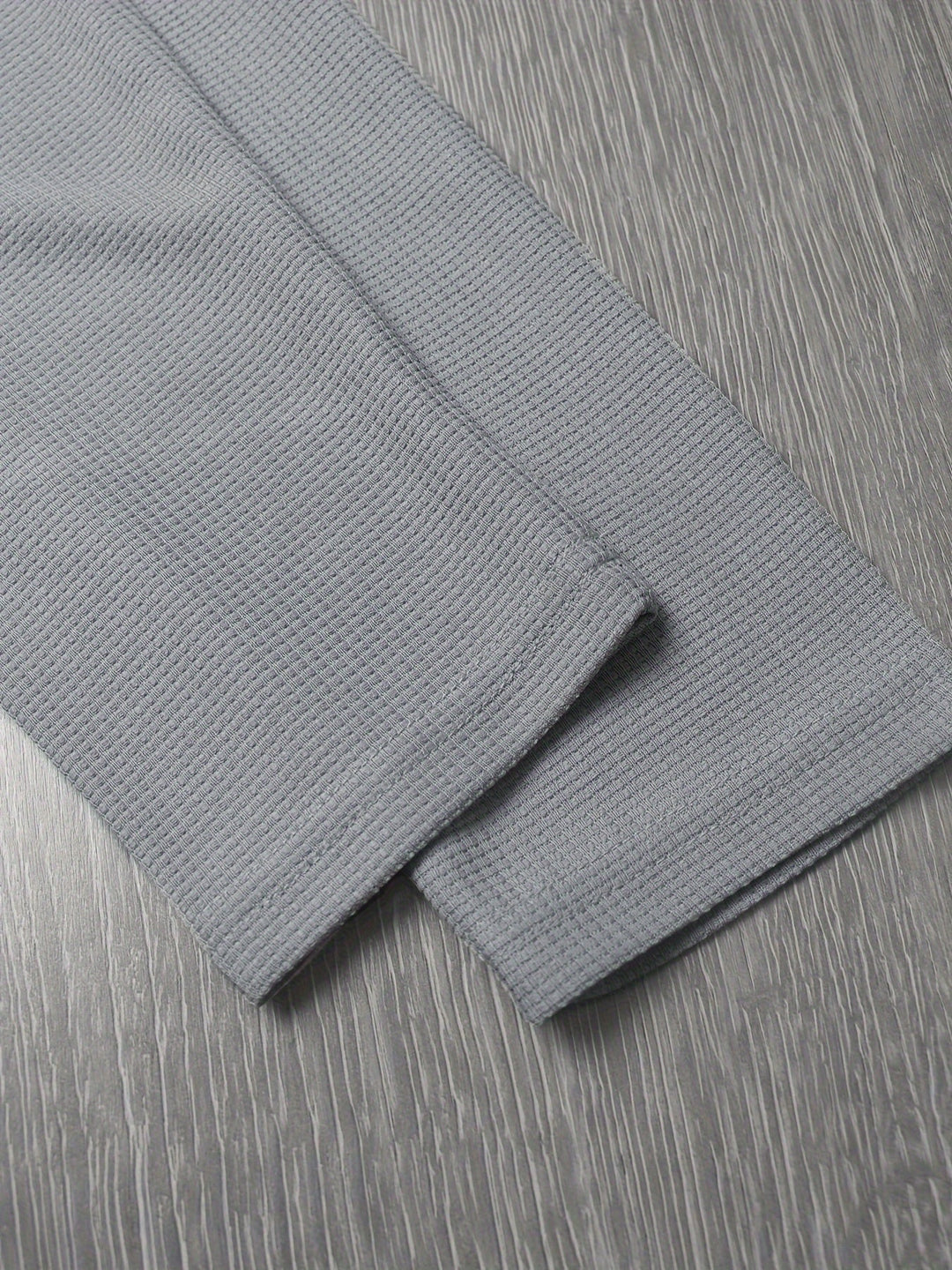 Callum | Polished Long Sleeve Henley Shirt with Button Placket and Tailored Fit