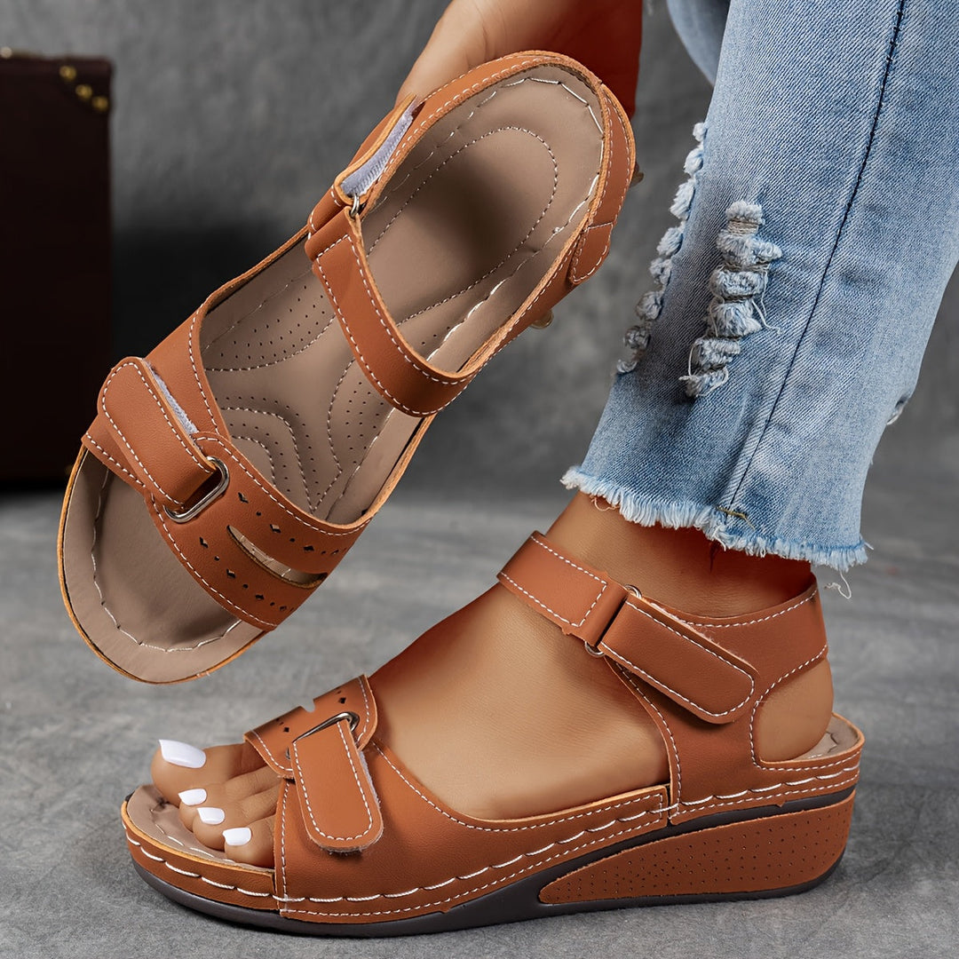 Célima | Trendige Orthopädische Sandalen