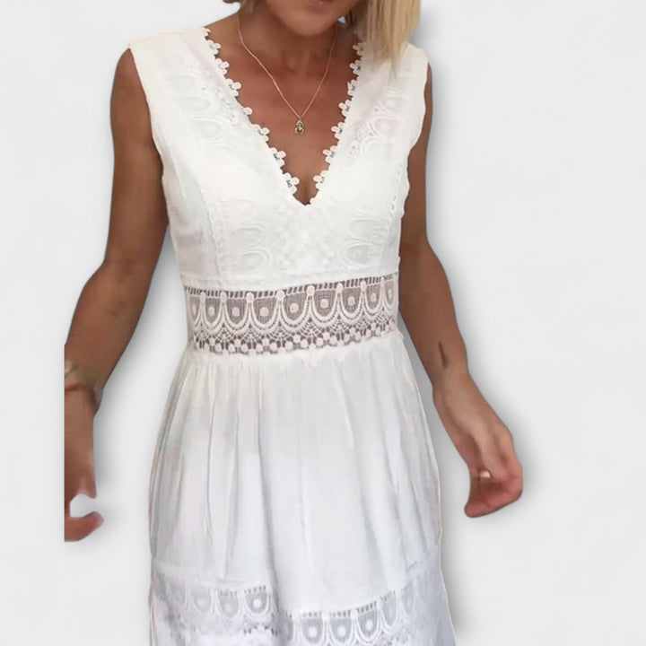 Aurélie - Elegantes Spitzenkleid mit V-Ausschnitt