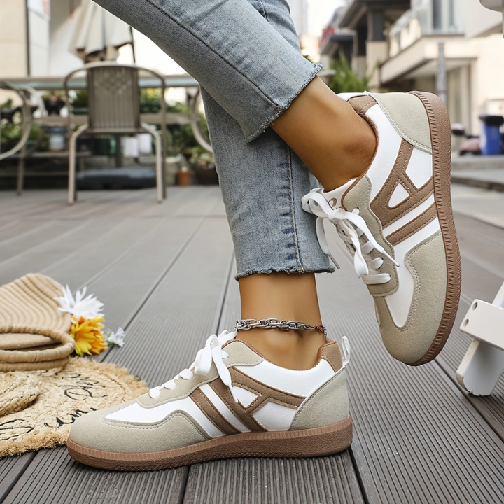 Louise | Zapatillas deportivas cómodas de horma ancha, con forma estructurada y tacto suave