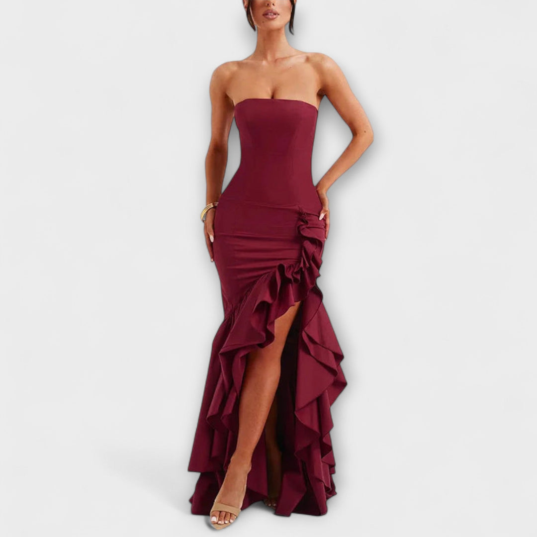Zuri - Maxikleid mit Carmenausschnitt, schmaler Passform und asymmetrischem Saum