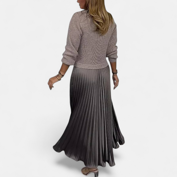 Claudia - Abito Maxi con Maglione e Gonna Plissettata