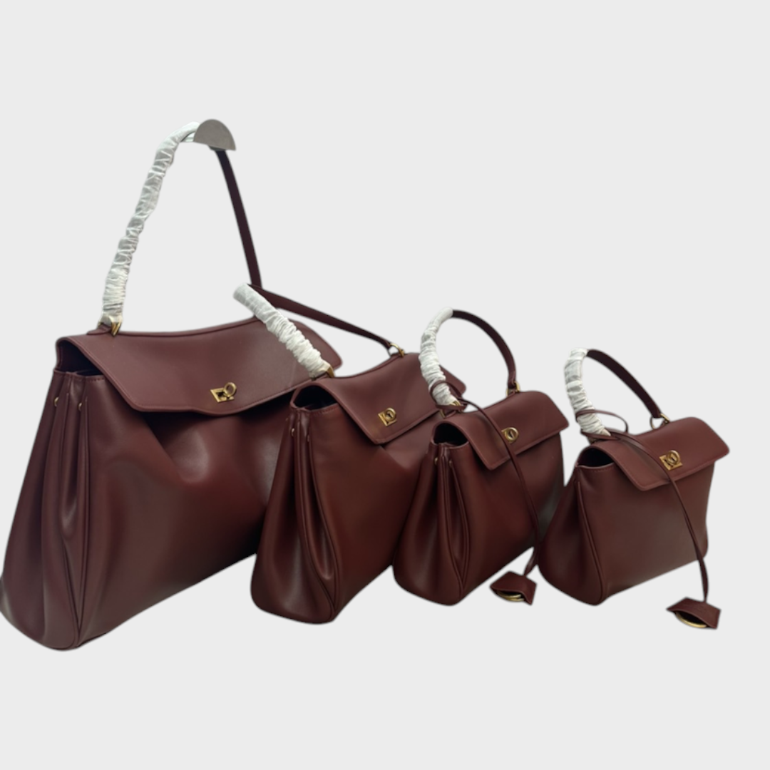 Amandine | Bolsa de ombro com estrutura suave, aba magnética e alça ajustável