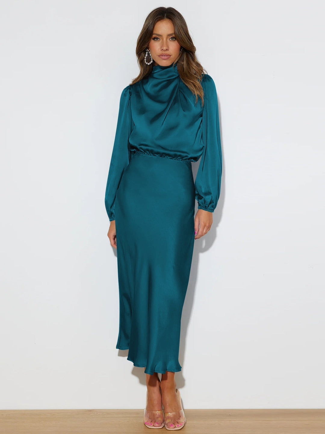 Isabella | Raffiniertes Satin-Midikleid