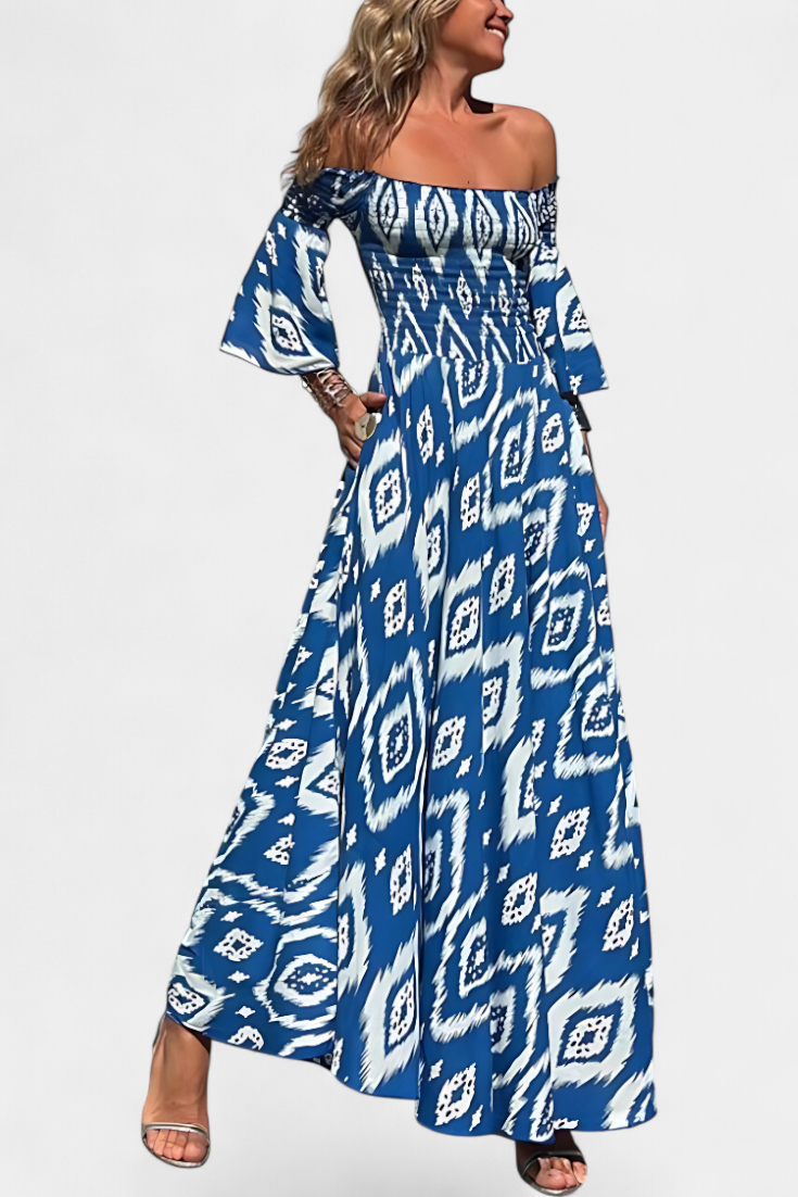 Vestido floral marino con hombros descubiertos