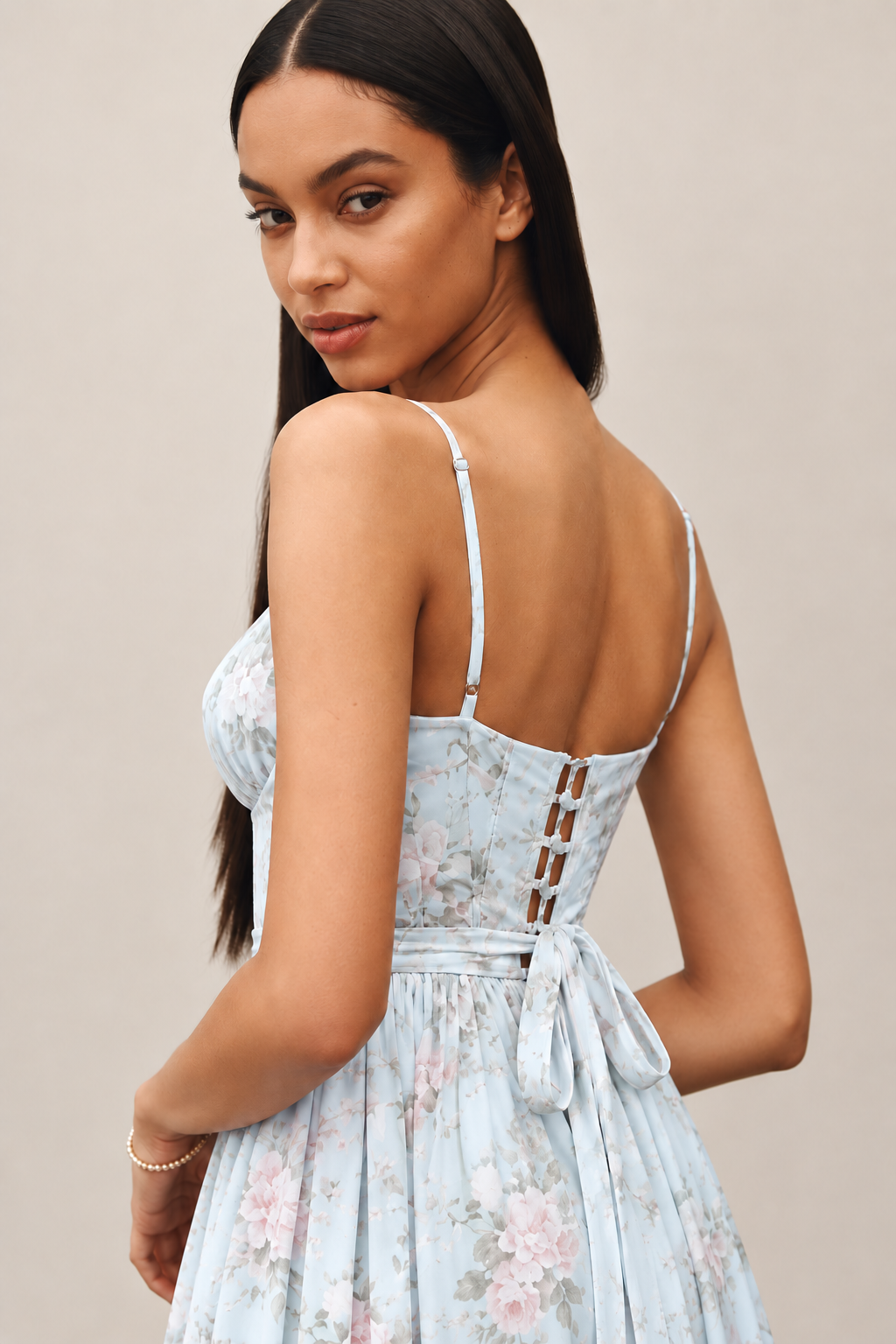 Alira | Elegant Floral Summer Dress