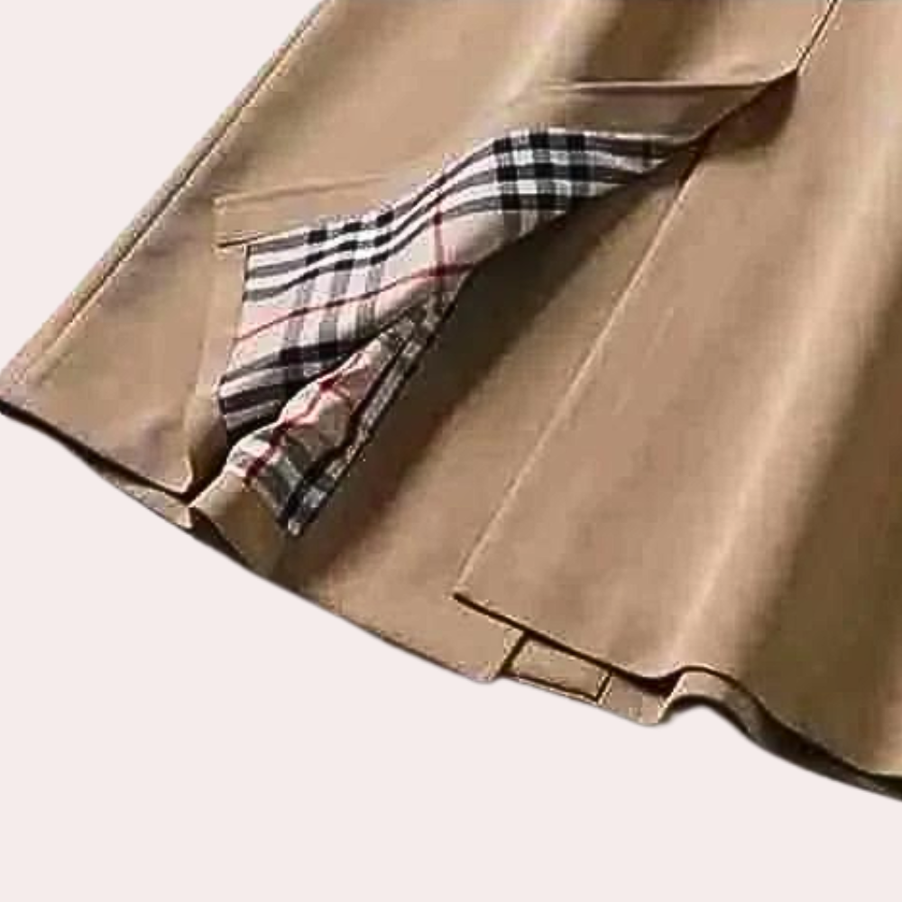 Casaco longo feminino com design de botões duplos, modelagem ajustada, para uso formal a casual