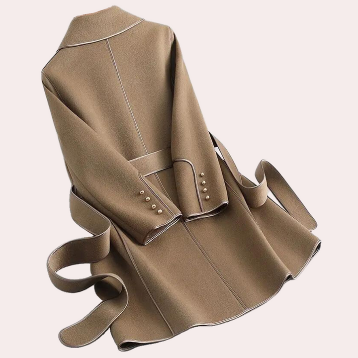 Trench da donna dalla silhouette ampia e leggero, da casual a elegante