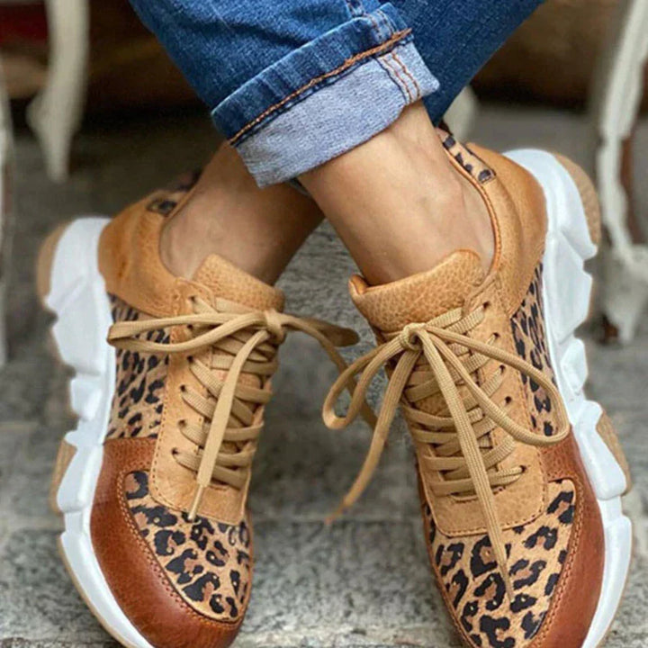 Alexa | Scarpe audaci basse con stampa animalier e soletta ammortizzata