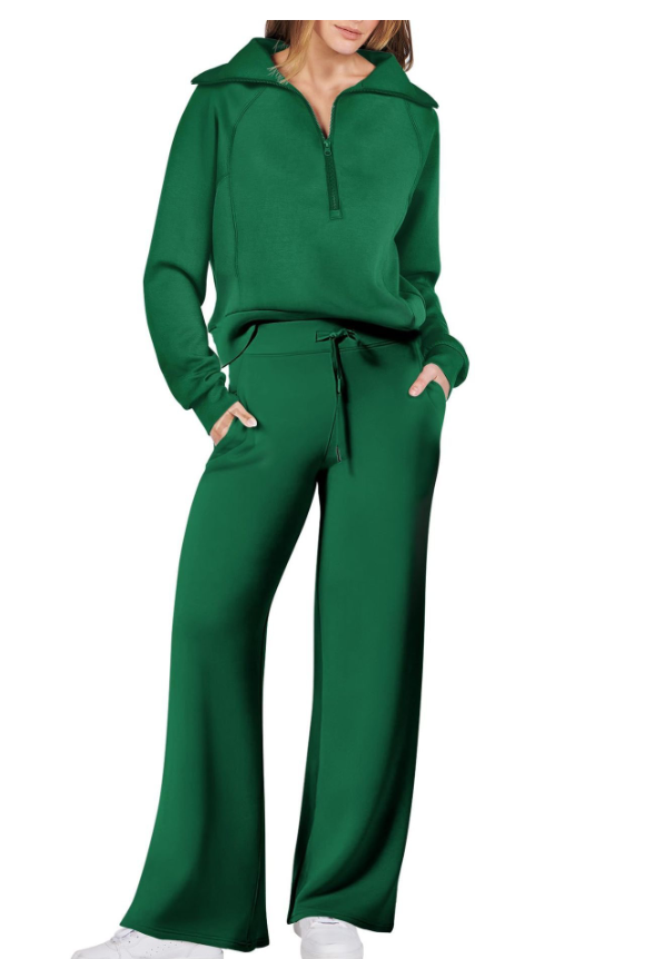 Tatiana | Relaxed Two-Piece Jogging Set with Half-Zip Collar and Wide-Leg Pants