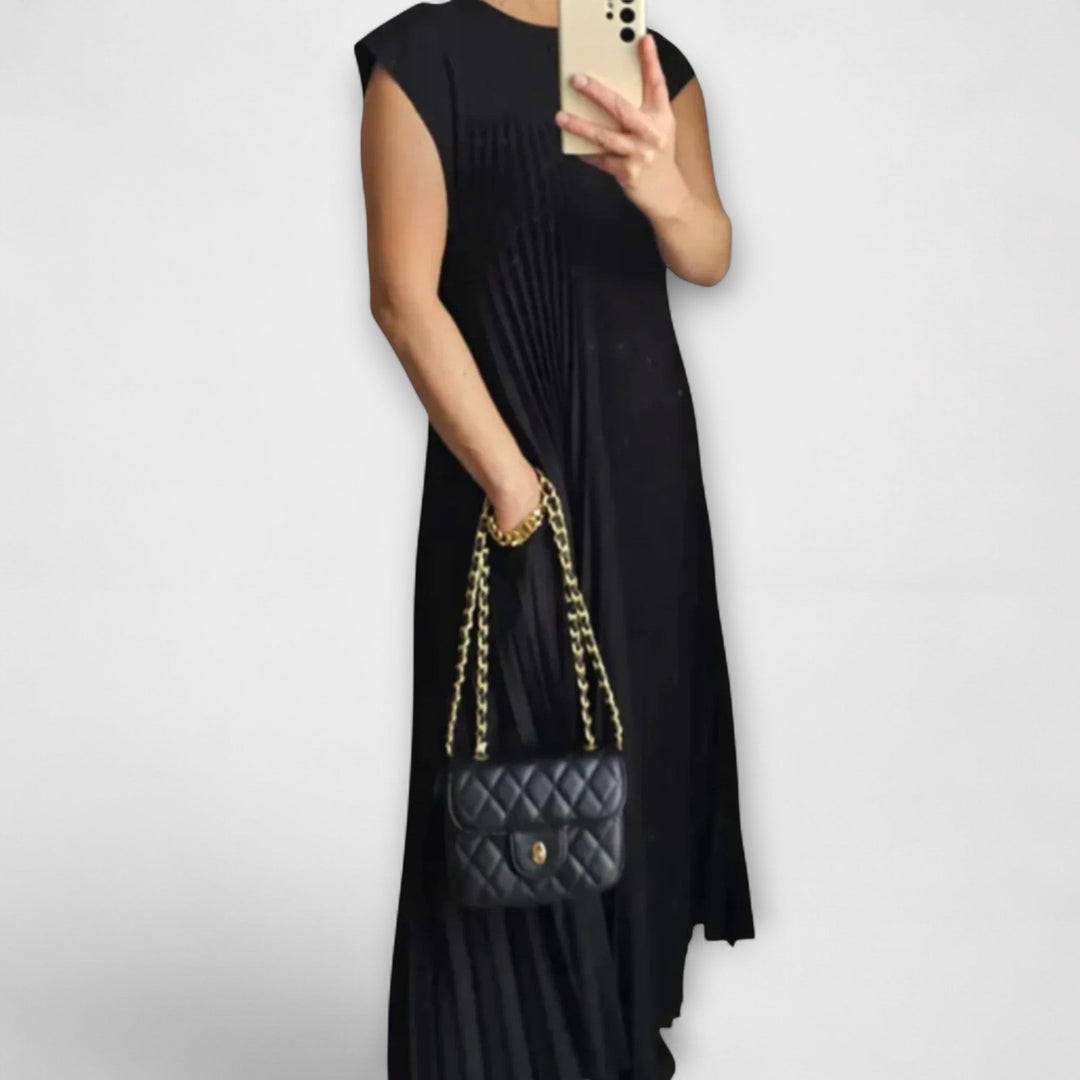 Zairelle – Vestido plisado elegante