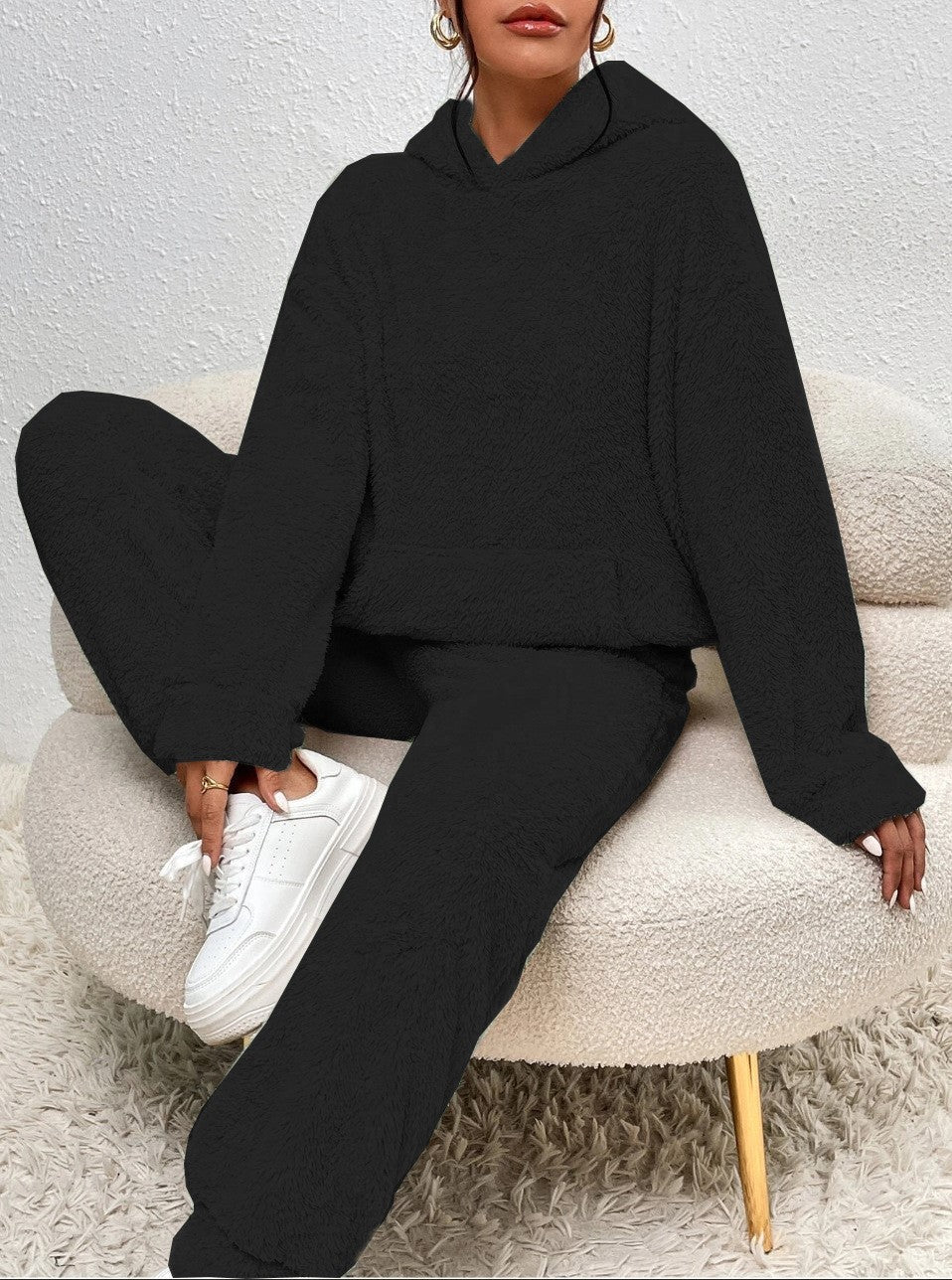 Maisie | Cozy Women's Fleece Hoodie and Jogger Set with Cuffed Ankles