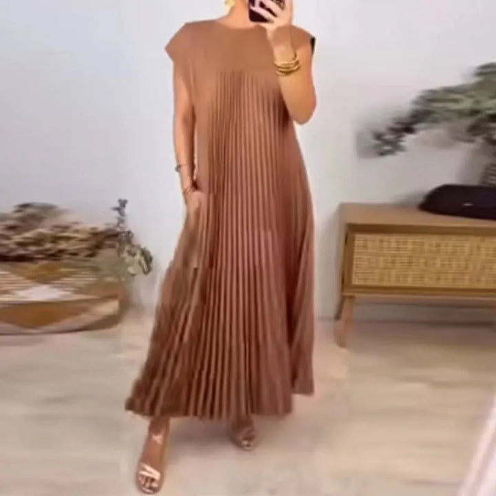 Tamara | Elegantní plisované maxi šaty