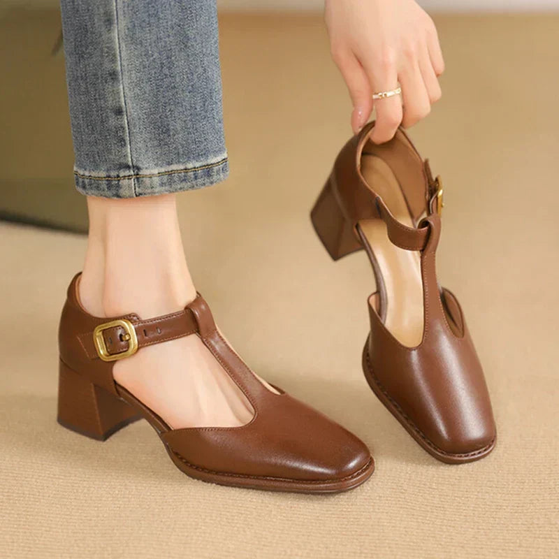 Halviera Retro Mary Janes