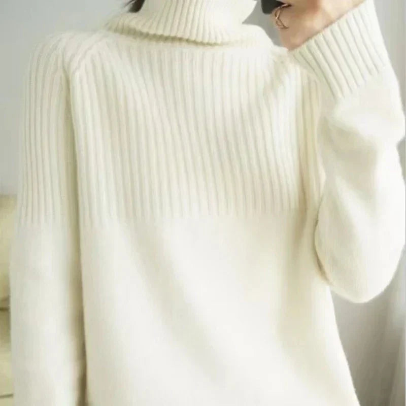 Hattie | Refined Women's Turtleneck Sweater with Ribbed Details and Relaxed Fit