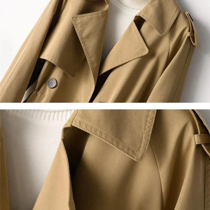 Mellemlang dobbeltradet trenchcoat