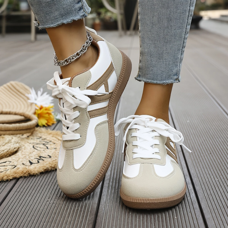 Louise | Zapatillas deportivas cómodas de horma ancha, con forma estructurada y tacto suave