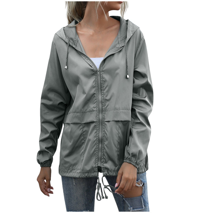 Willow | Jaqueta de chuva elegante com zíper, capuz ajustável e punhos ajustáveis
