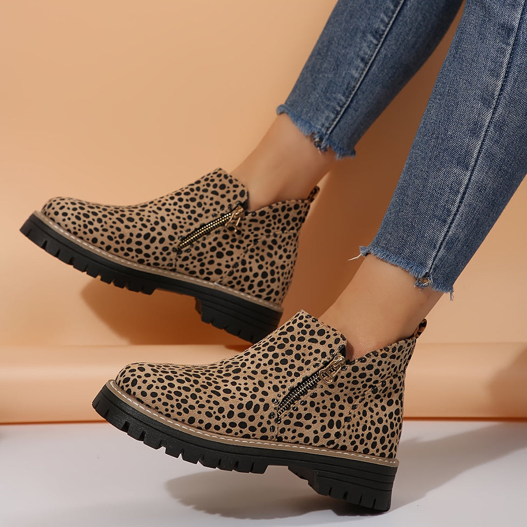 Marisabel | Robuste Stiefeletten mit seitlichem Reißverschluss und gepolsterten Einlegesohlen