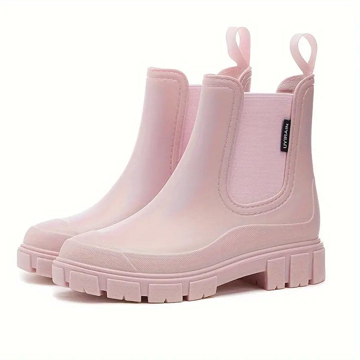 Edith | Botas Chelsea práticas de calçar com material repelente à água