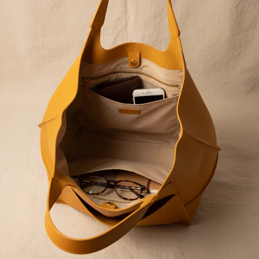 Henrietta | Classic Vintage Tote Bag with Vegan Leather Finish