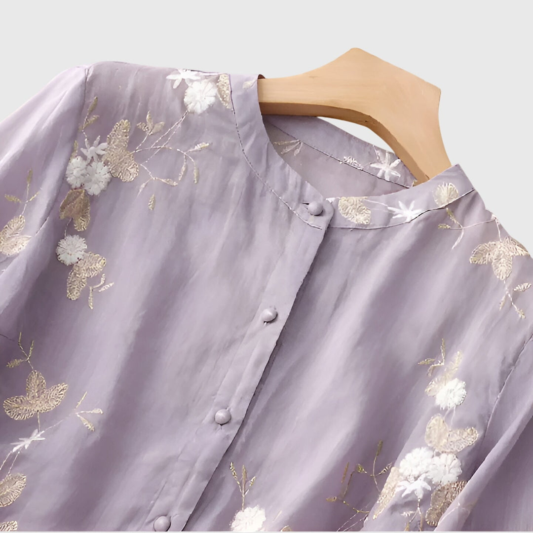 Nellie™ | Top elegante con flores bordadas
