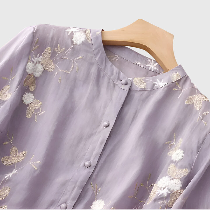 Nellie™ | Top elegante con flores bordadas