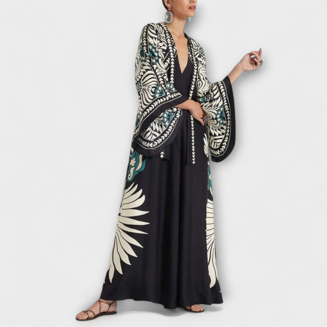 Giselle - Stylish Floral Print Flowing Maxi Dress