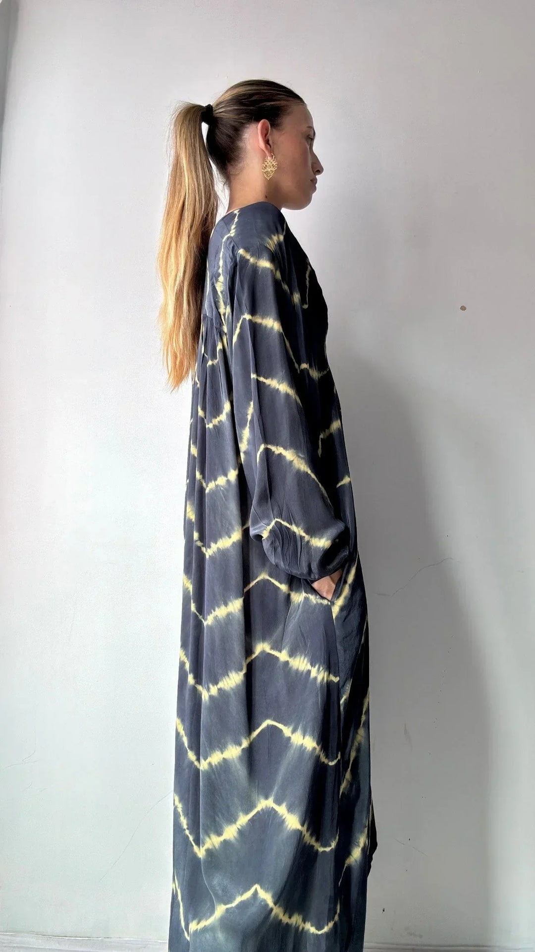 Lina™ - Langærmet kjole med stribet print