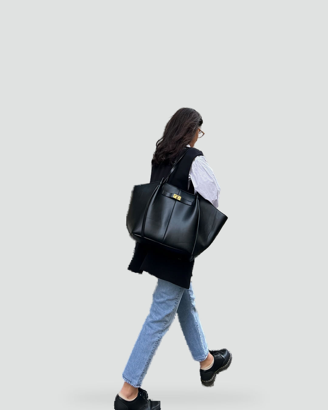 Ines | Bolsa shopper minimalista com linhas elegantes e design espaçoso