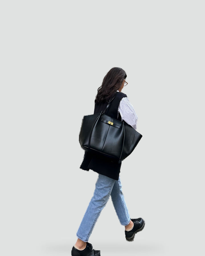 Ines | Bolsa shopper minimalista com linhas elegantes e design espaçoso