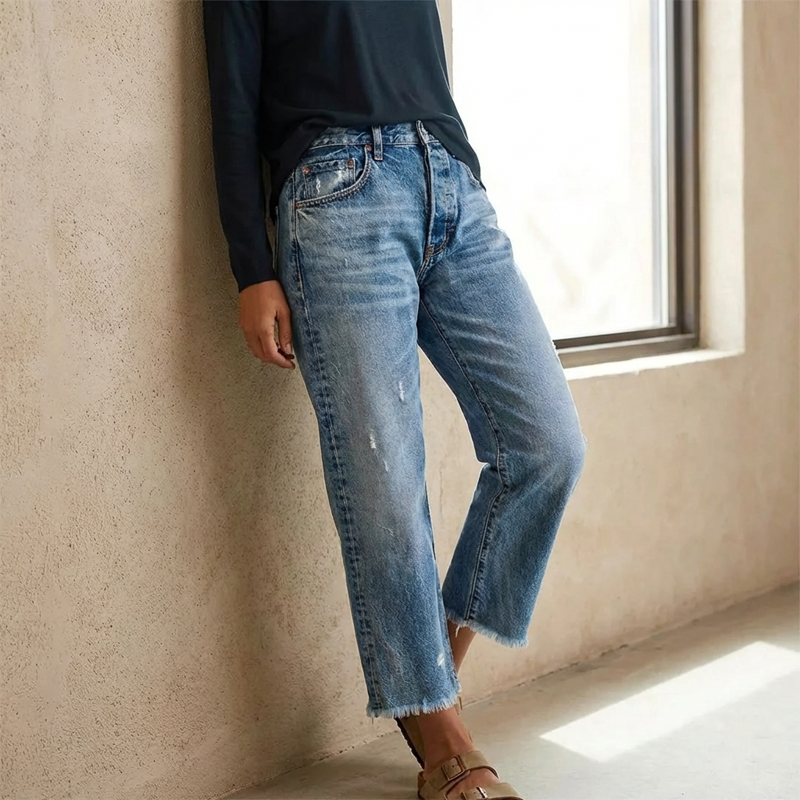 Marnie | Jeans nostalgici da donna cropped a gamba dritta, dalla vestibilità strutturata e dallo stile versatile