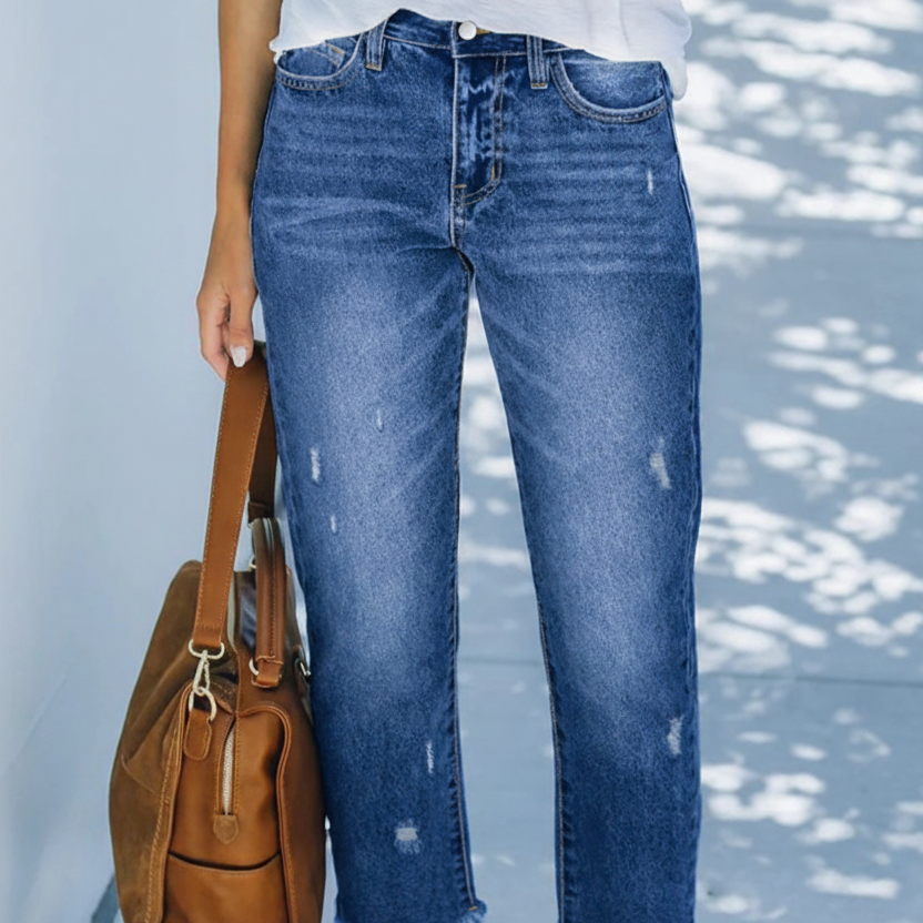 Marnie | Jeans nostalgici da donna cropped a gamba dritta, dalla vestibilità strutturata e dallo stile versatile