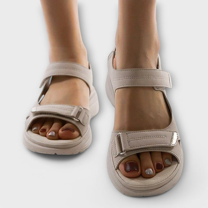 Nally - Orthopädische Sandalen